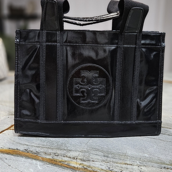 Tory Burch Ella Black Patent Leather Tote - Picture 5 of 15